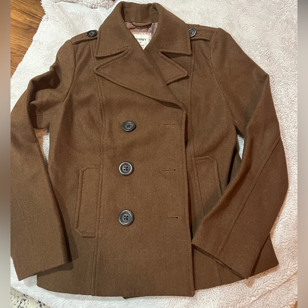 Old Navy brown pea coat. Great Condition. Size Medium .